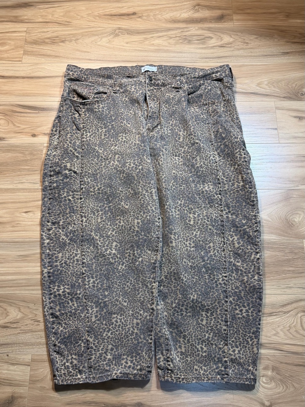 Y2K Leopard Print Women’s Jeans - Brown Pattern